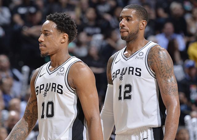 东契奇持球 东契奇持球